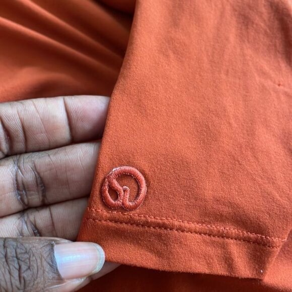 St John Sport By Marie Gray Turtle Neck Long Sleeve Top Size 2 - Picture 9 of 9